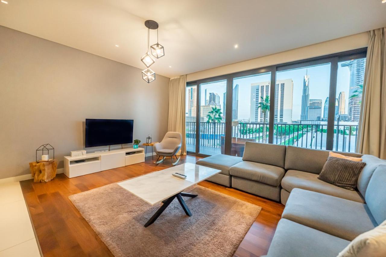 Fam Living - City Walk - Urban Staycations Дубай Екстериор снимка
