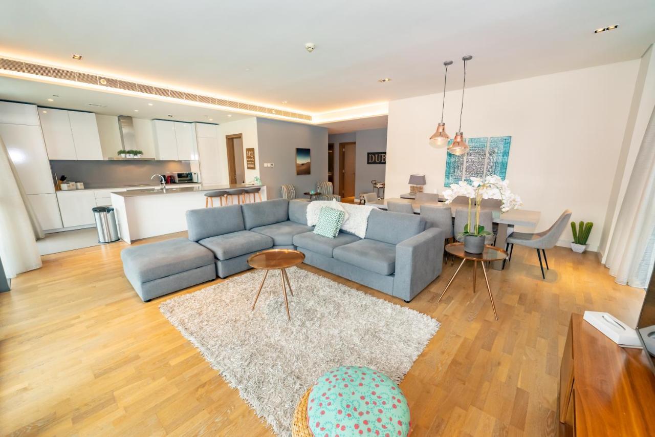 Fam Living - City Walk - Urban Staycations Дубай Екстериор снимка