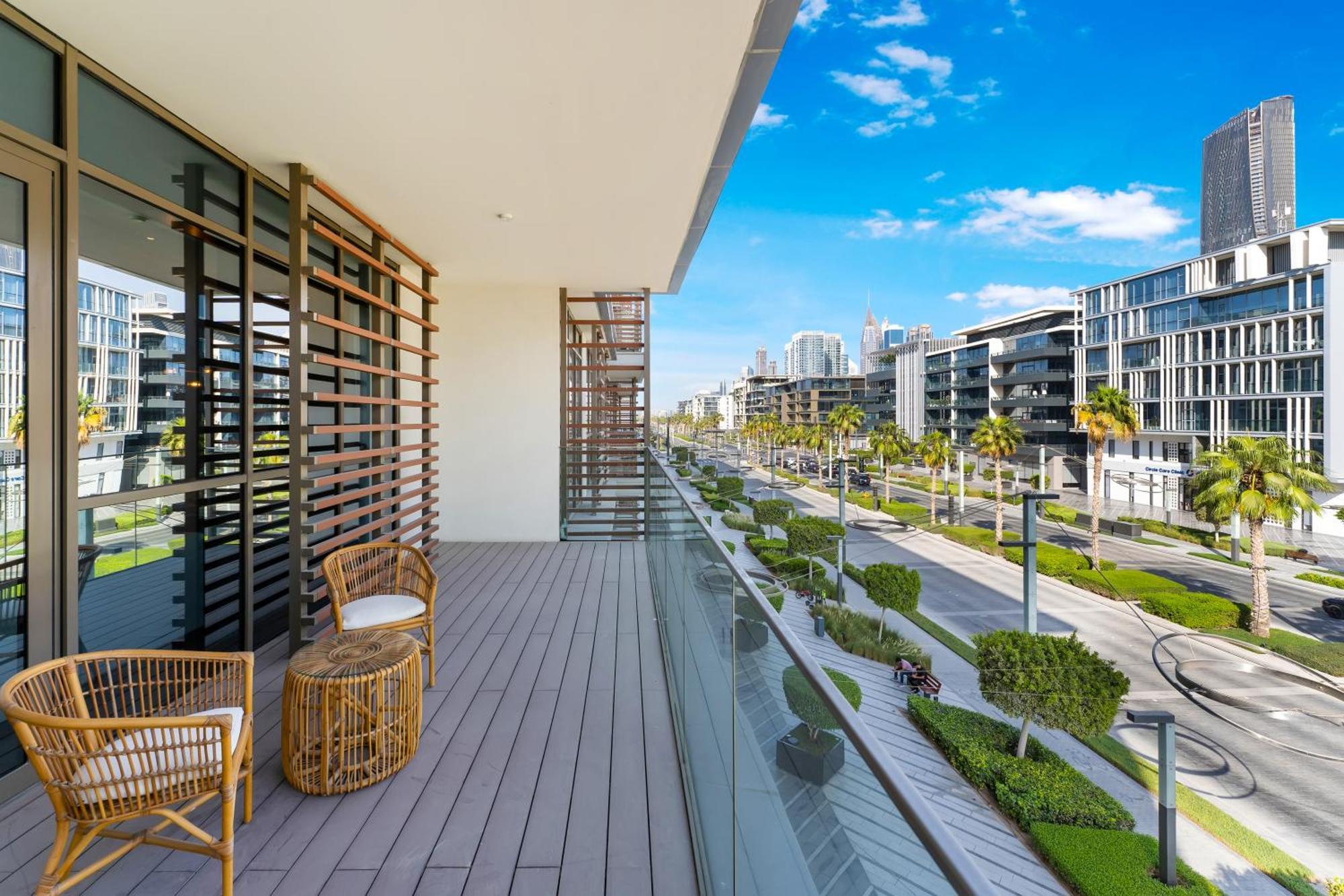 Fam Living - City Walk - Urban Staycations Дубай Екстериор снимка