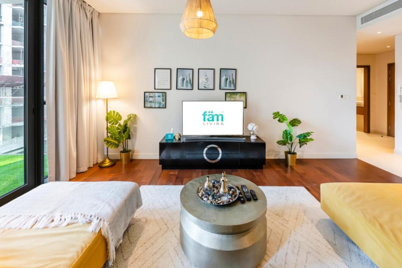Fam Living - City Walk - Urban Staycations Дубай Екстериор снимка