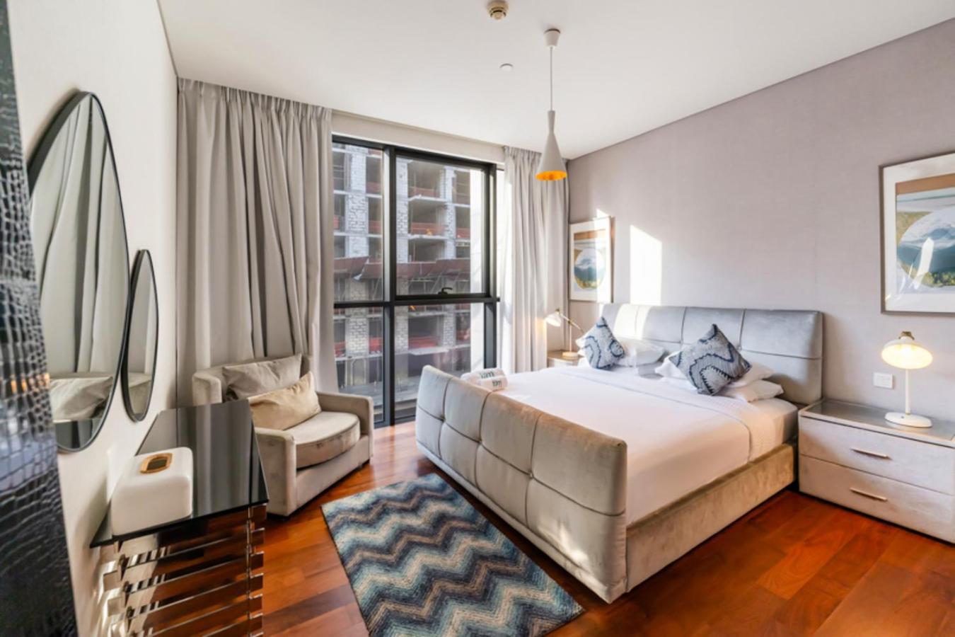 Fam Living - City Walk - Urban Staycations Дубай Екстериор снимка