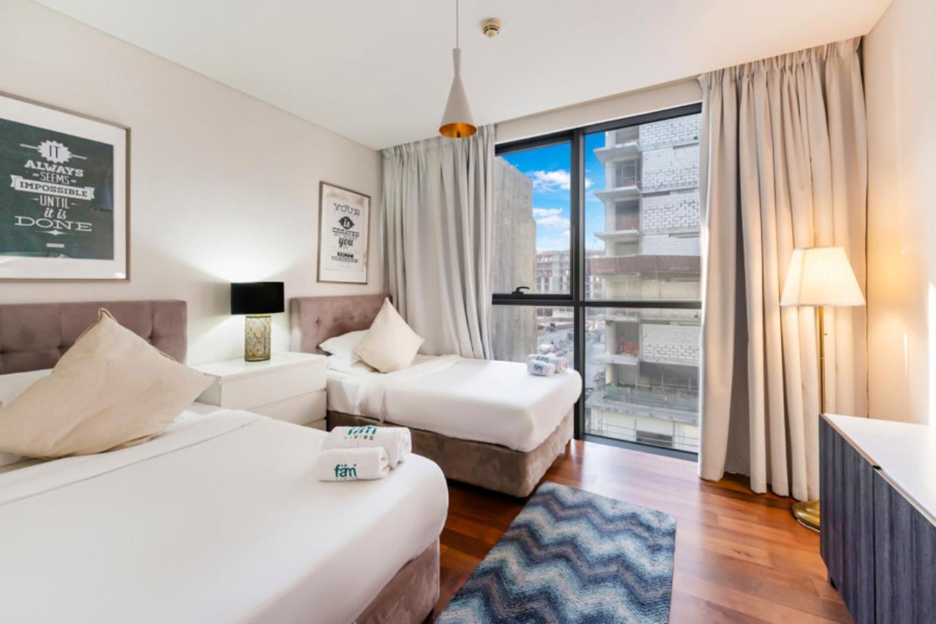 Fam Living - City Walk - Urban Staycations Дубай Екстериор снимка